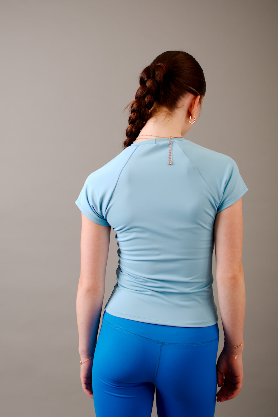 Vêtement Création Wissa fait 100% au Québec : T-shirt ajusté bleu pâle
