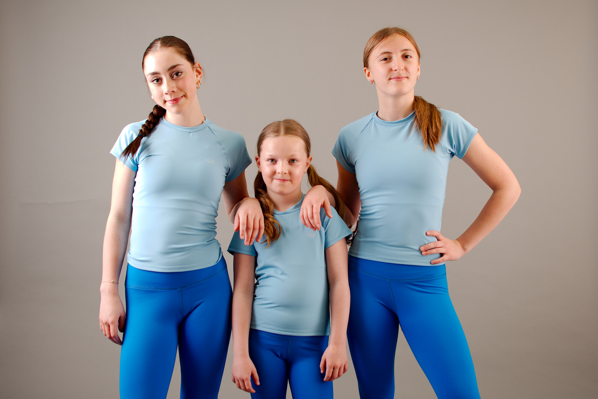 Vêtement Création Wissa fait 100% au Québec : T-shirt ajusté bleu pâle