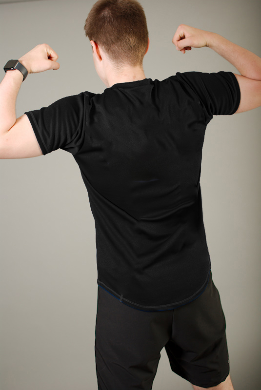 Vêtement Création Wissa fait 100% au Québec : T-shirt homme noir en microfibre - Cpa Cendrillon