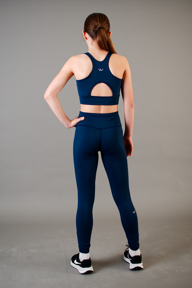 Vêtement Création Wissa fait 100% au Québec : Crop top bleu marin