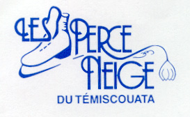 Le logo de l'équipe/club qui est habillé par Création Wissa. Cette équipe offre des vêtements personalisés et indentifié à leur image fabriqué au Québec